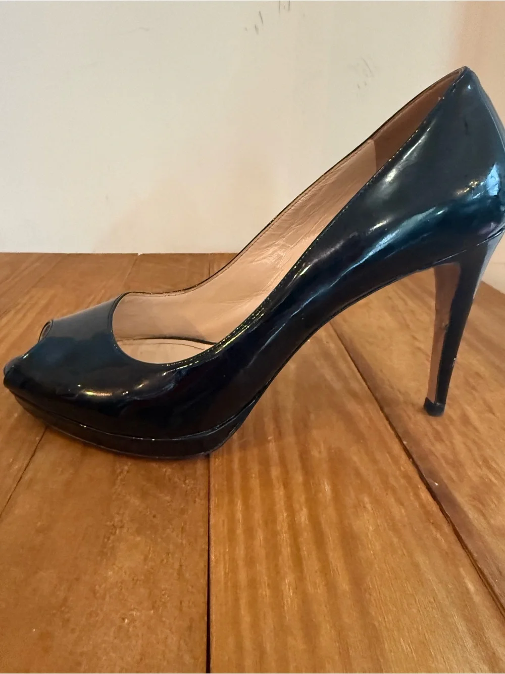 Prada. Vernice Nero Black Patent Peep Toe Platform Heels. Size 8.
